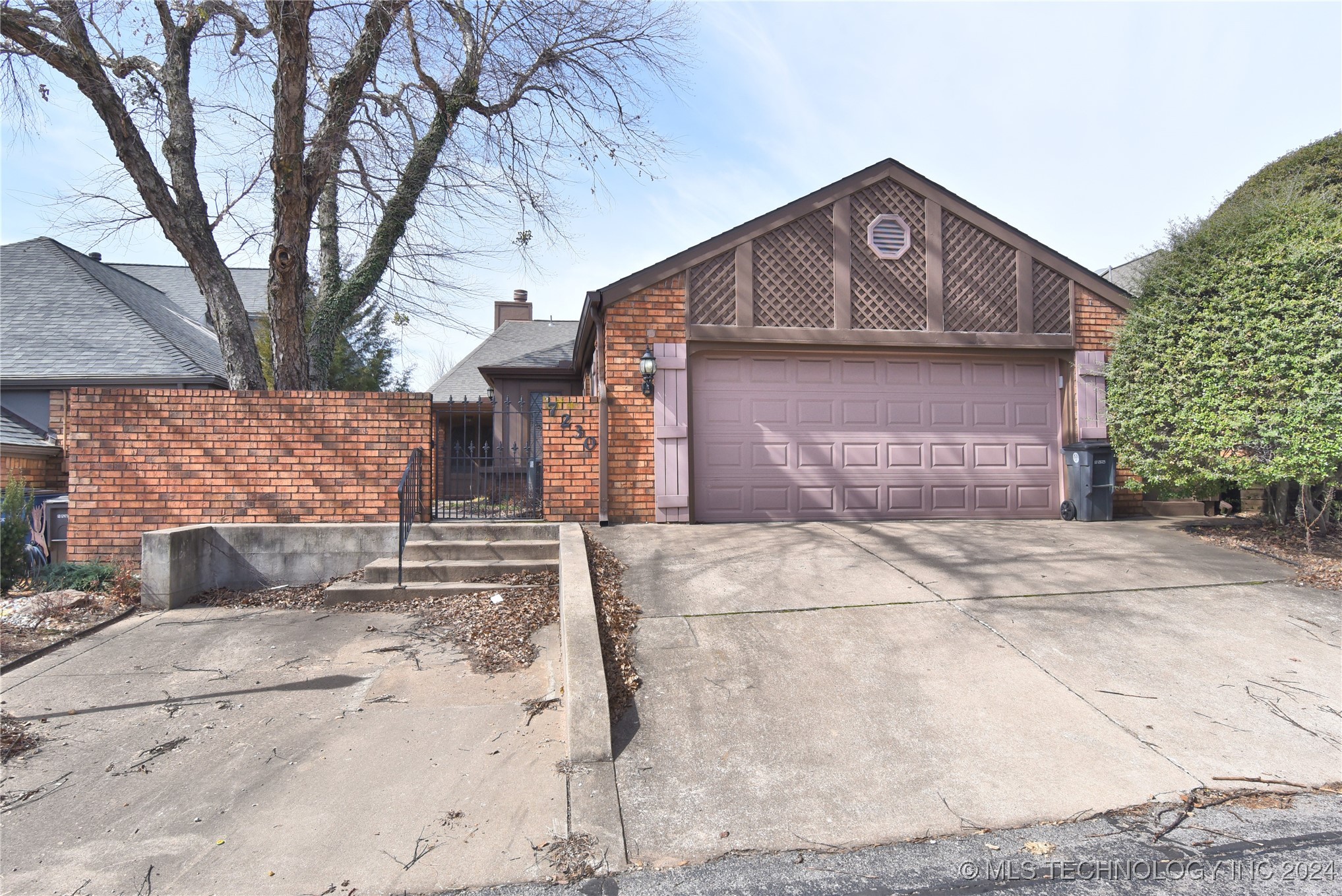 Photo 1 of 30 of 7230 S Birmingham Avenue house