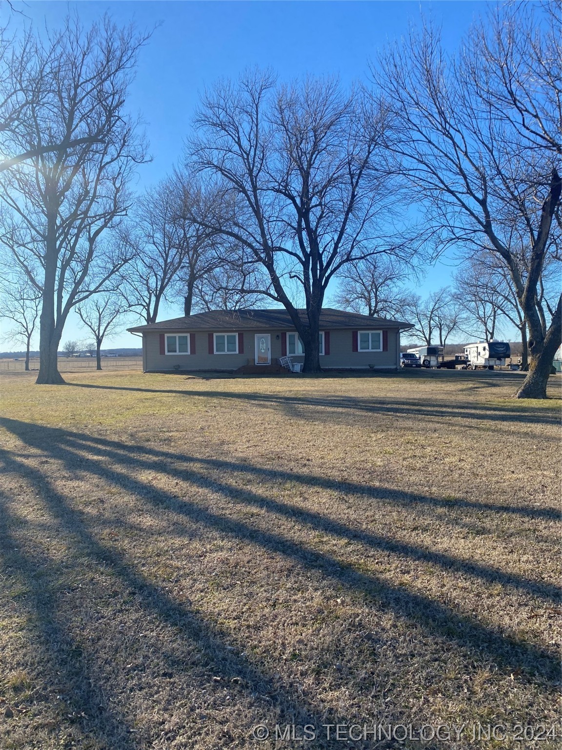 Photo 1 of 14 of 22575 S Hwy 2 house