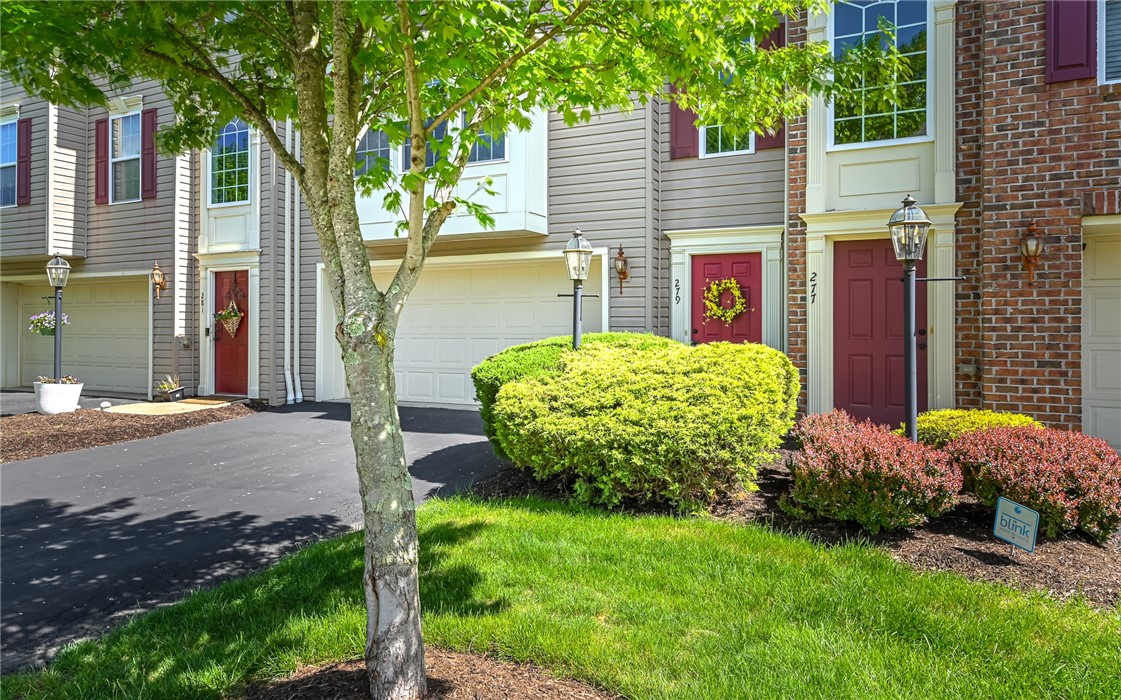 Photo 2 of 30 of 279 Broadstone Dr townhome