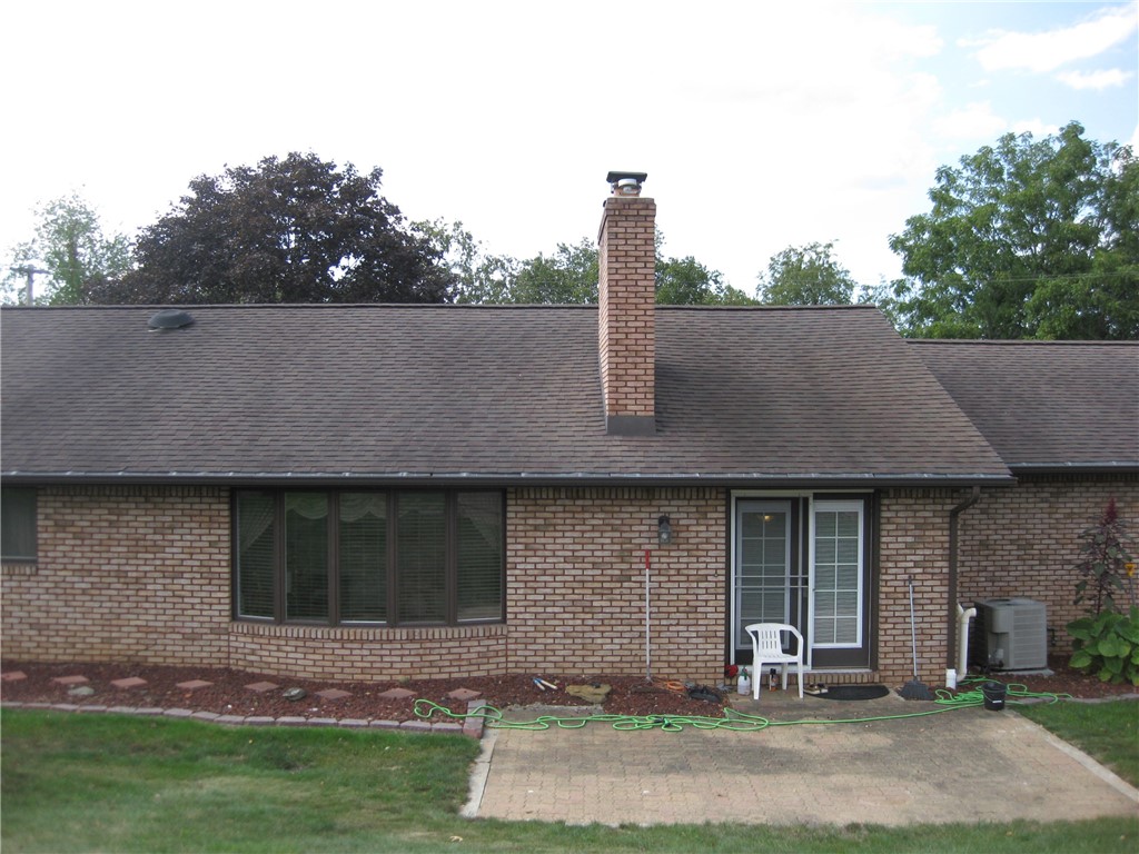 Photo 11 of 50 of 2385 Hospital Drive house