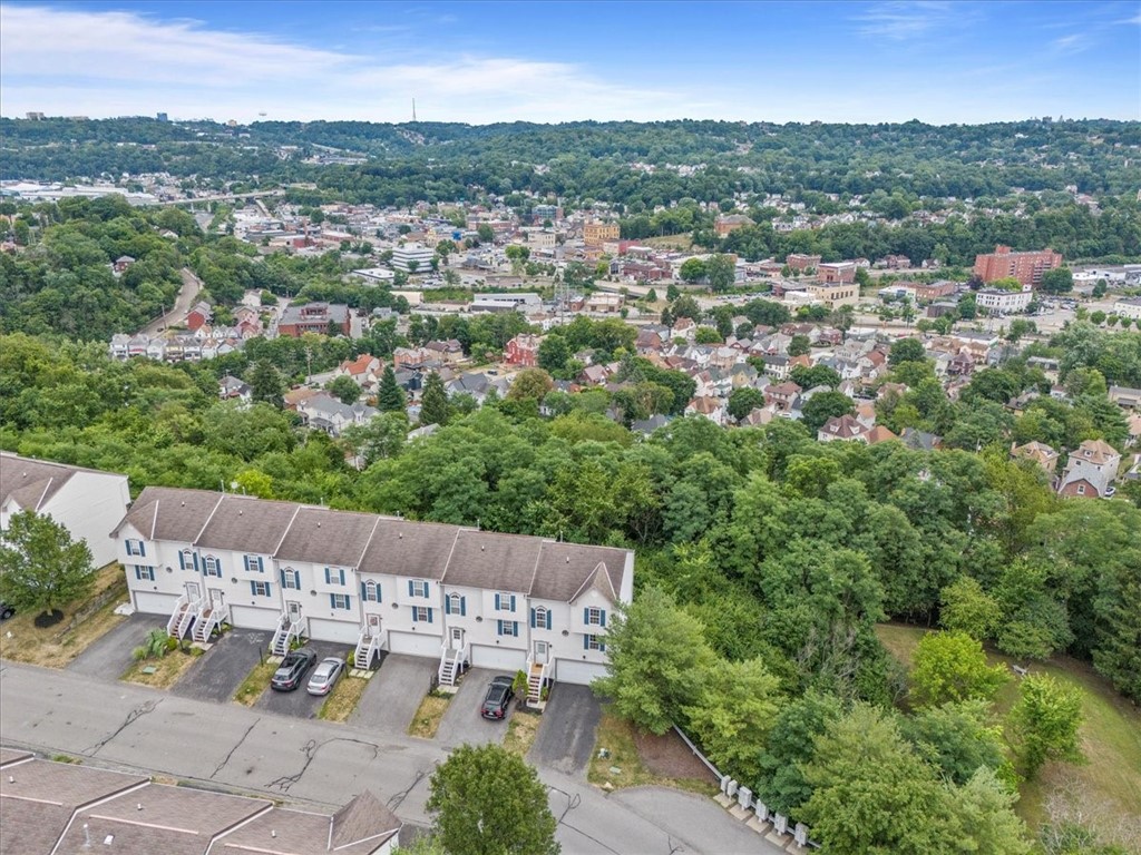 Photo 42 of 46 of 201 Scenic Hill Dr townhome