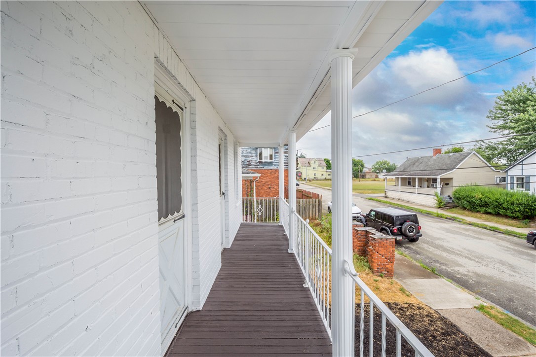 Photo 3 of 41 of 83 Castner Ave house