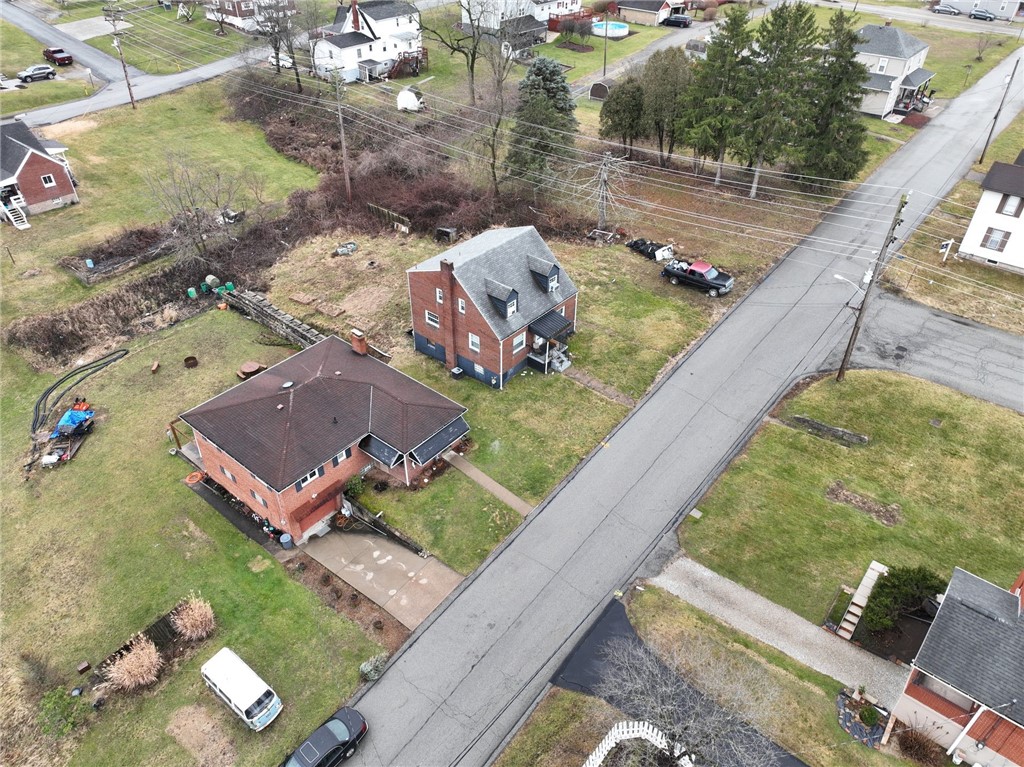 Photo 7 of 9 of 501 Elizabeth Ave house