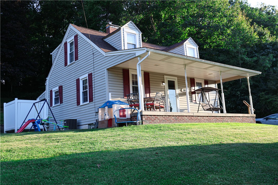 Photo 11 of 11 of 382 Donnellville house