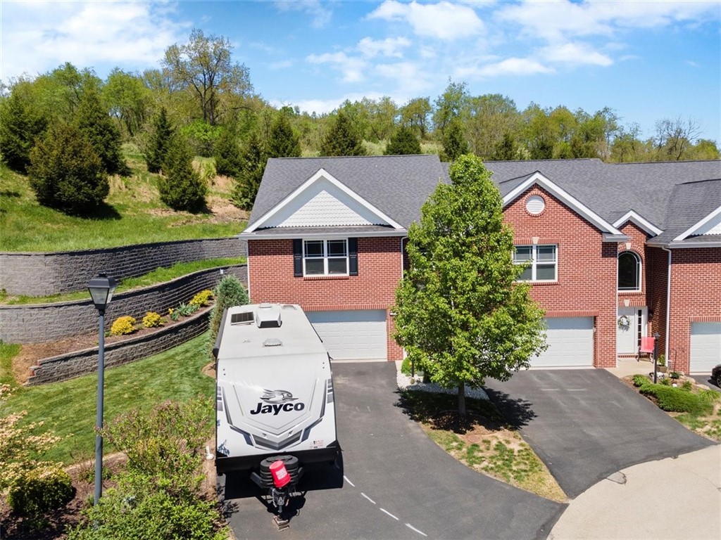 Photo 1 of 29 of 216 Settlers Ct townhome