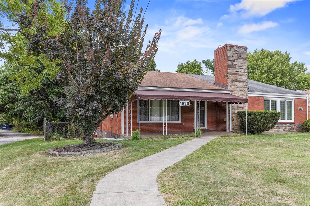 Photo 1 of 18 of 1620 Greentree Road house