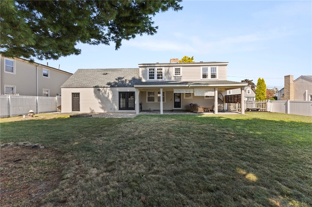 Photo 6 of 24 of 90 Garland Avenue house