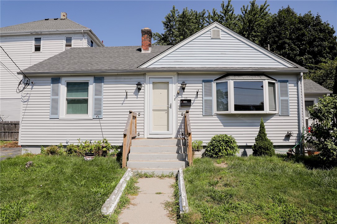 Photo 1 of 25 of 39 Meadow Avenue house