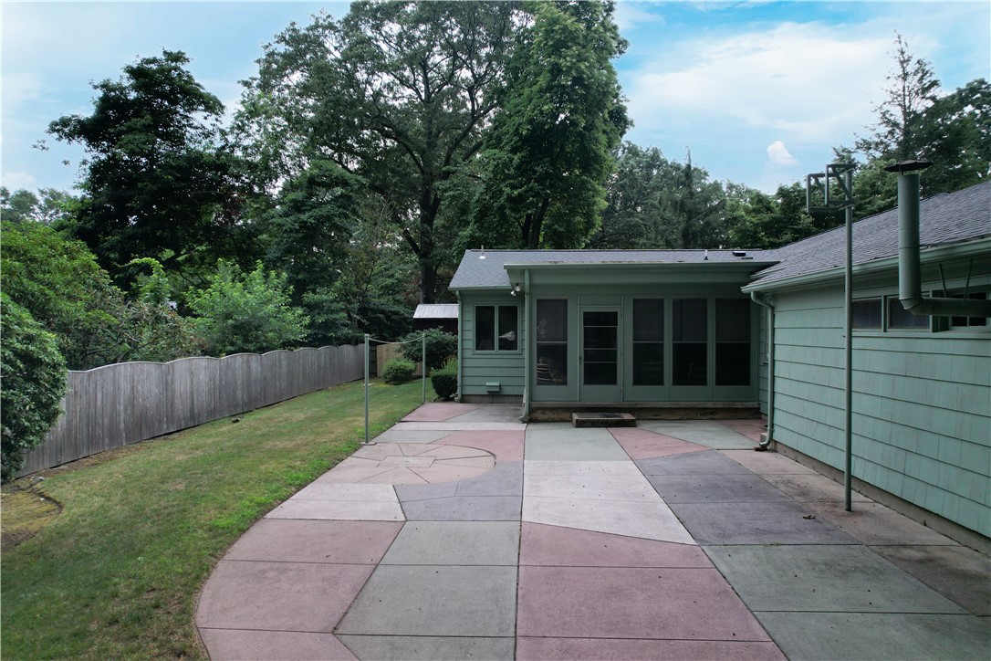 Photo 7 of 41 of 242 Bretton Woods Drive house