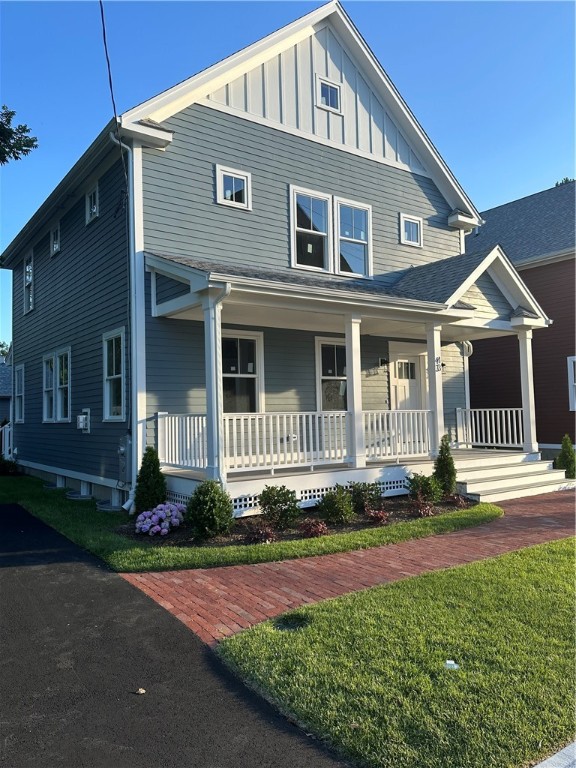 Photo 4 of 14 of 43 Division Street house