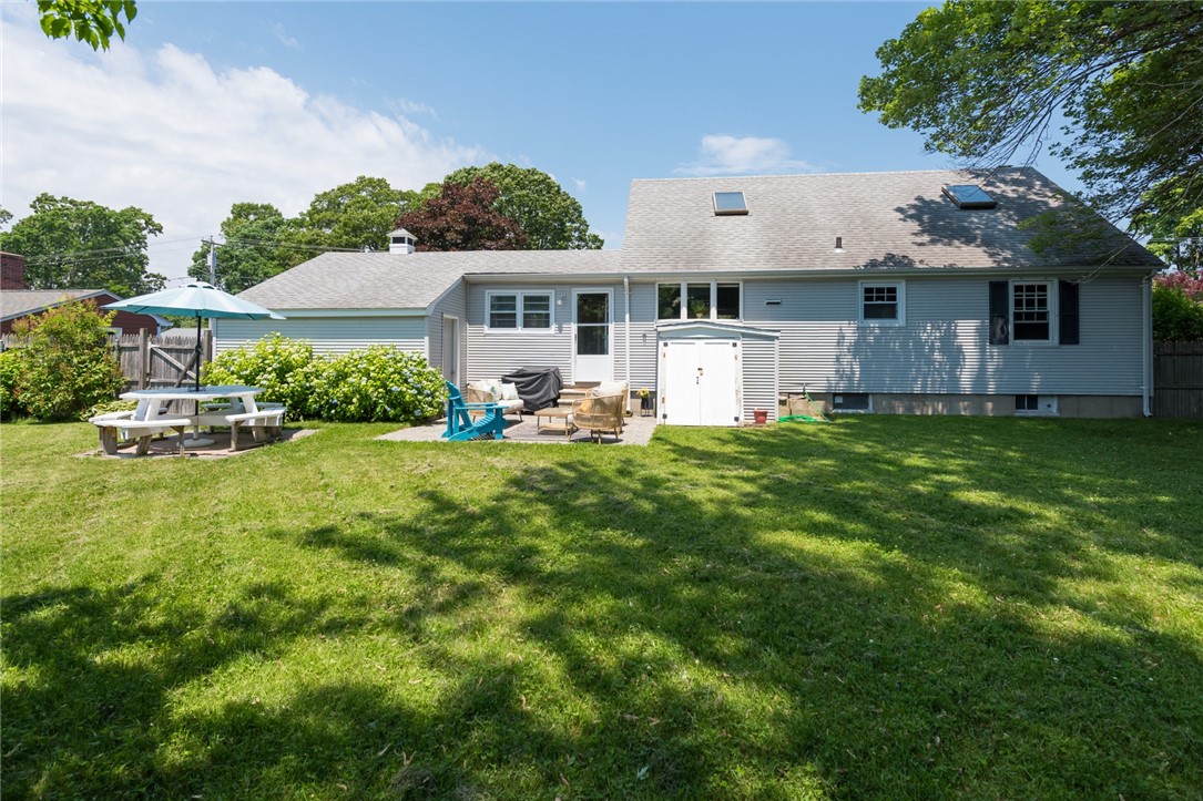 Photo 5 of 35 of 65 Grassy Plains Road house