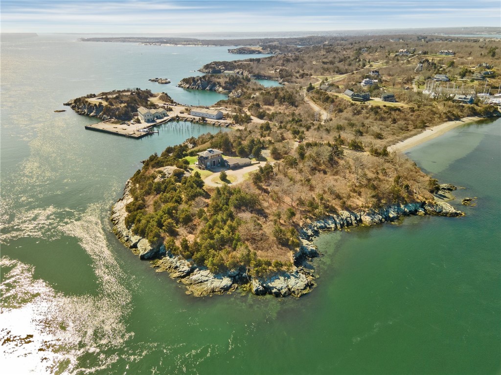 Photo 29 of 29 of 2 Fort Wetherill Road house