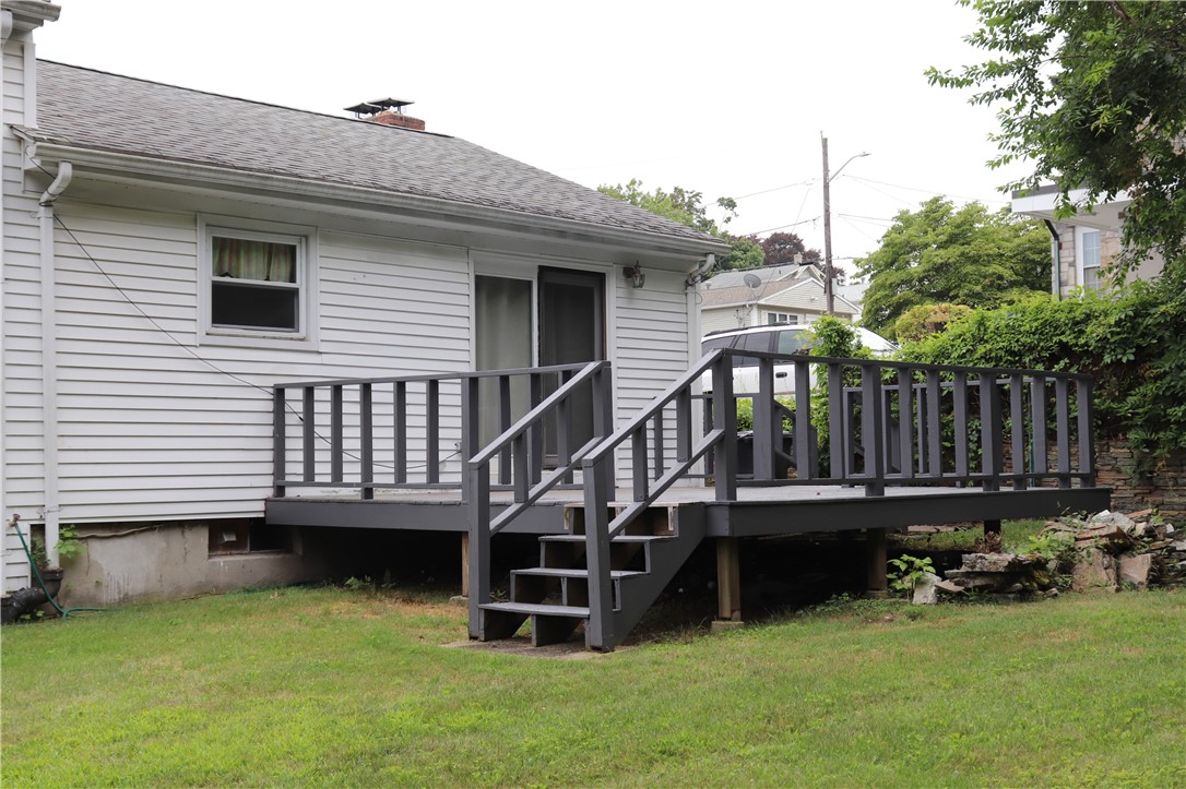 Photo 6 of 45 of 16 Sherman Avenue house