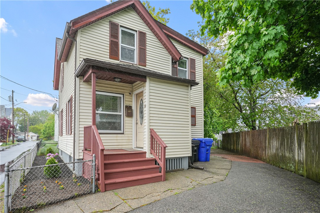 Photo 1 of 33 of 22 Borden Street house