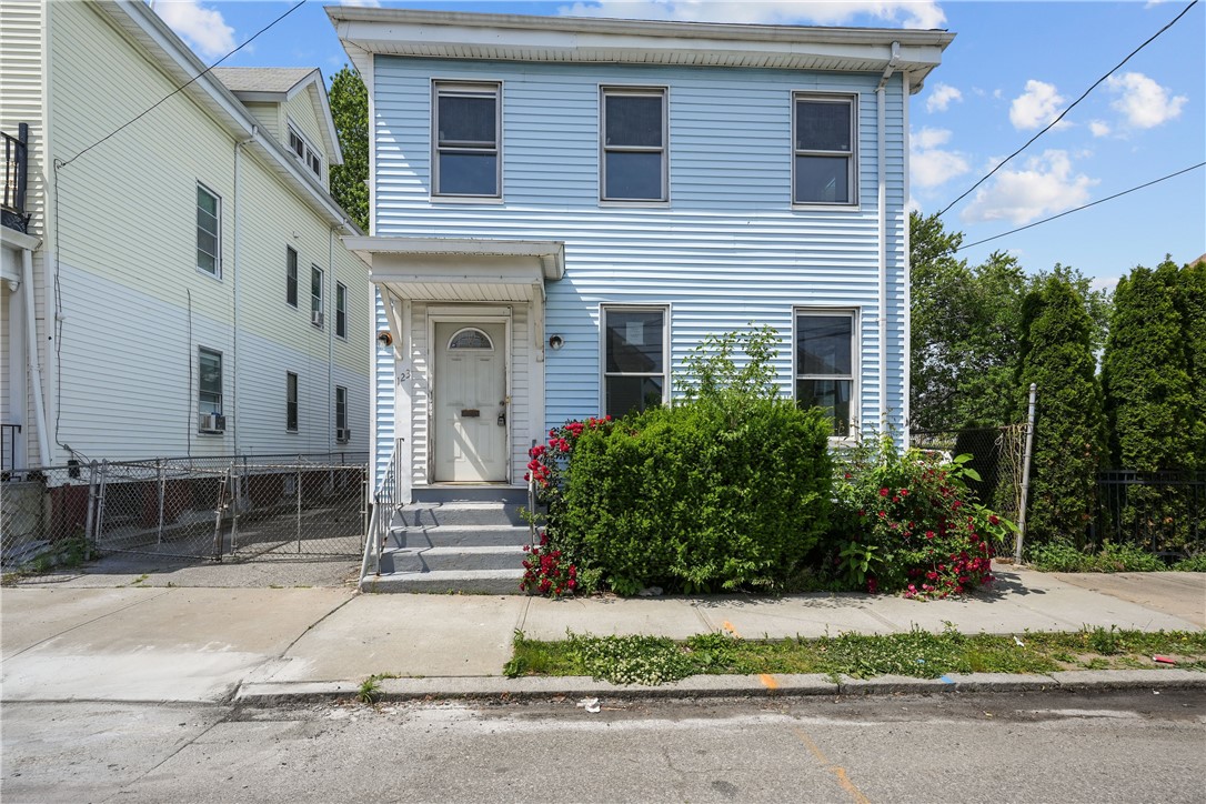 Photo 1 of 31 of 123 Chester Avenue house