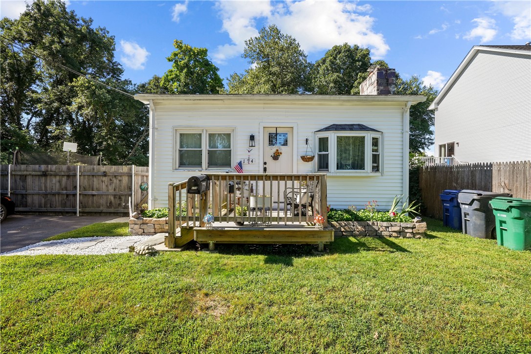 Photo 1 of 24 of 174 Bend Street house