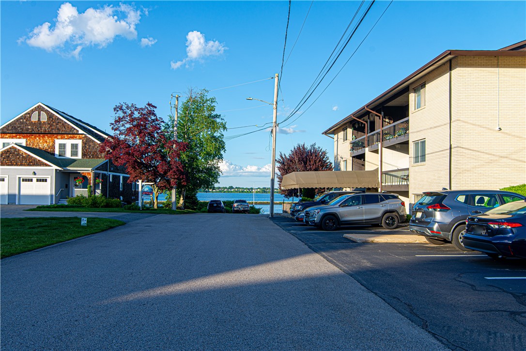 Photo 28 of 37 of 400 Narragansett Parkway ND 1 condo