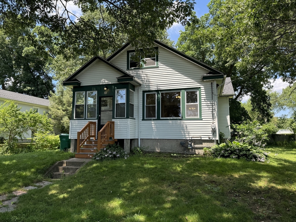 Photo 1 of 23 of 33 Birchwood Ave house