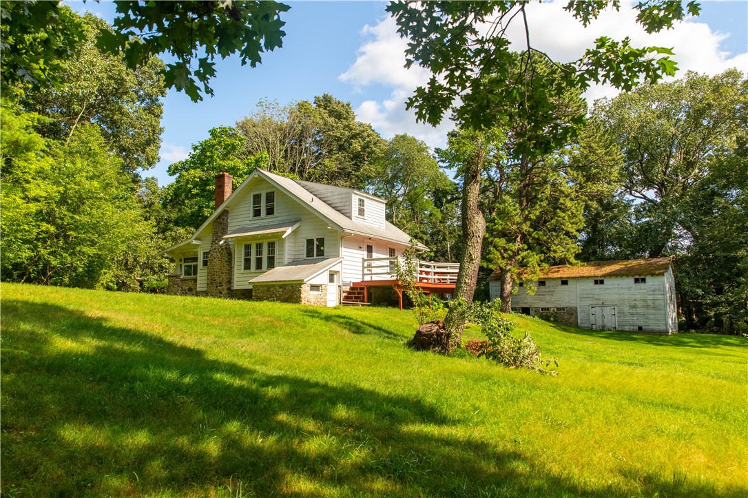 Photo 15 of 44 of 261 Hardig Road house