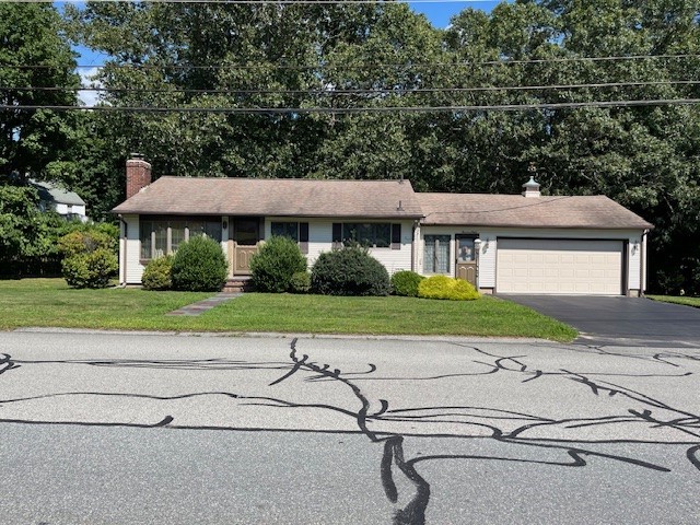 Photo 1 of 26 of 108 Pawtuxet Terrace house