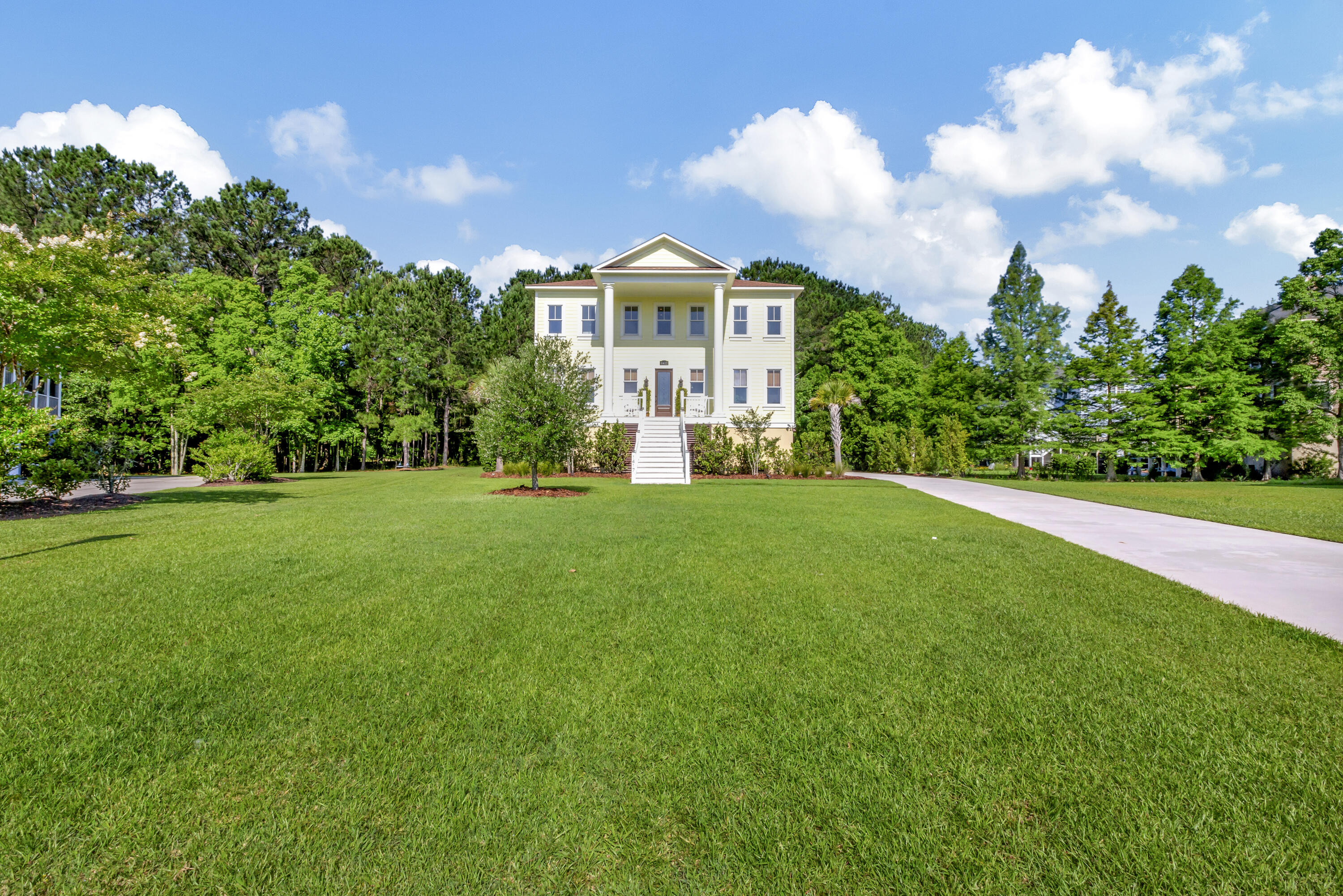 Photo 2 of 88 of 1417 Peach Blossom Lane house