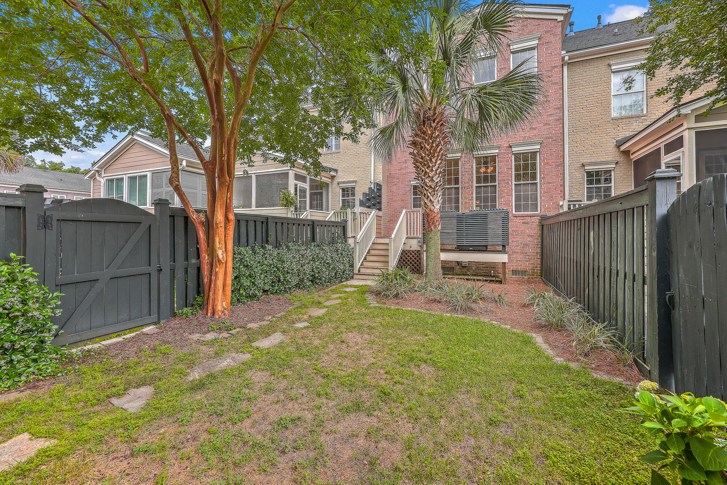 Photo 43 of 59 of 1505 Jenys Street townhome