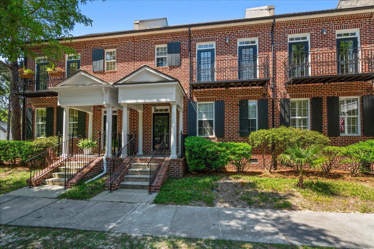 Photo 1 of 28 of 847 Center Park Street townhome