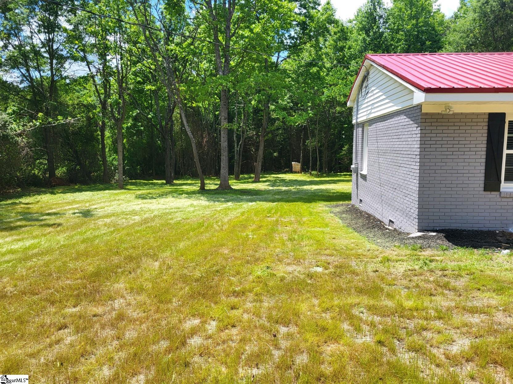 Photo 20 of 20 of 643 Stewart Dairy Road house