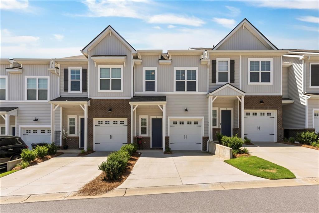 Photo 1 of 25 of 6 Camden Woods Trail townhome