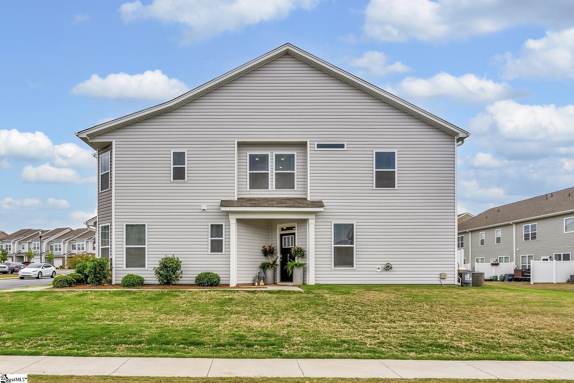 Photo 2 of 28 of 351 Sudduth Farms Drive townhome