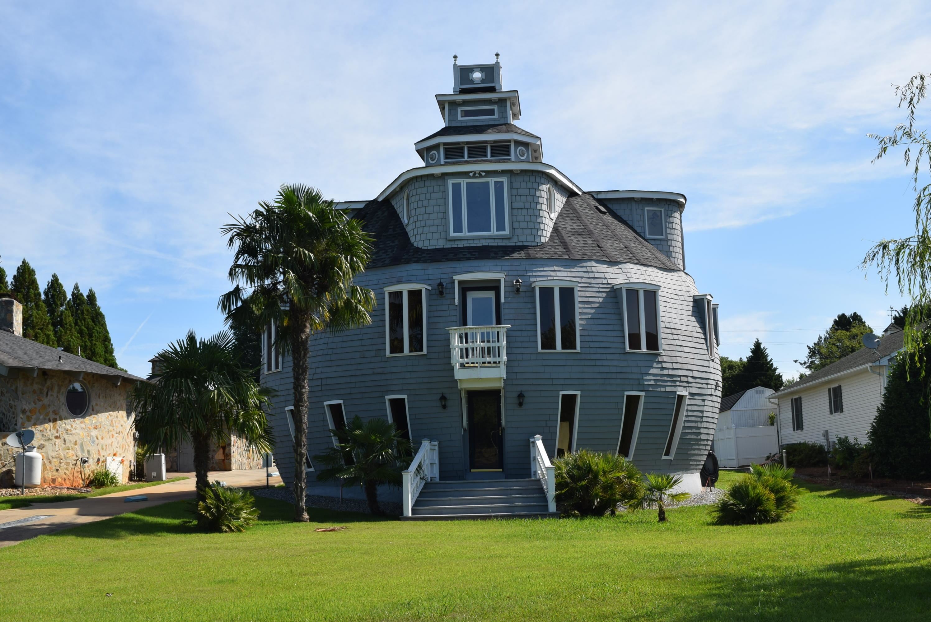 Photo 1 of 18 of 26 Coastline Dr house