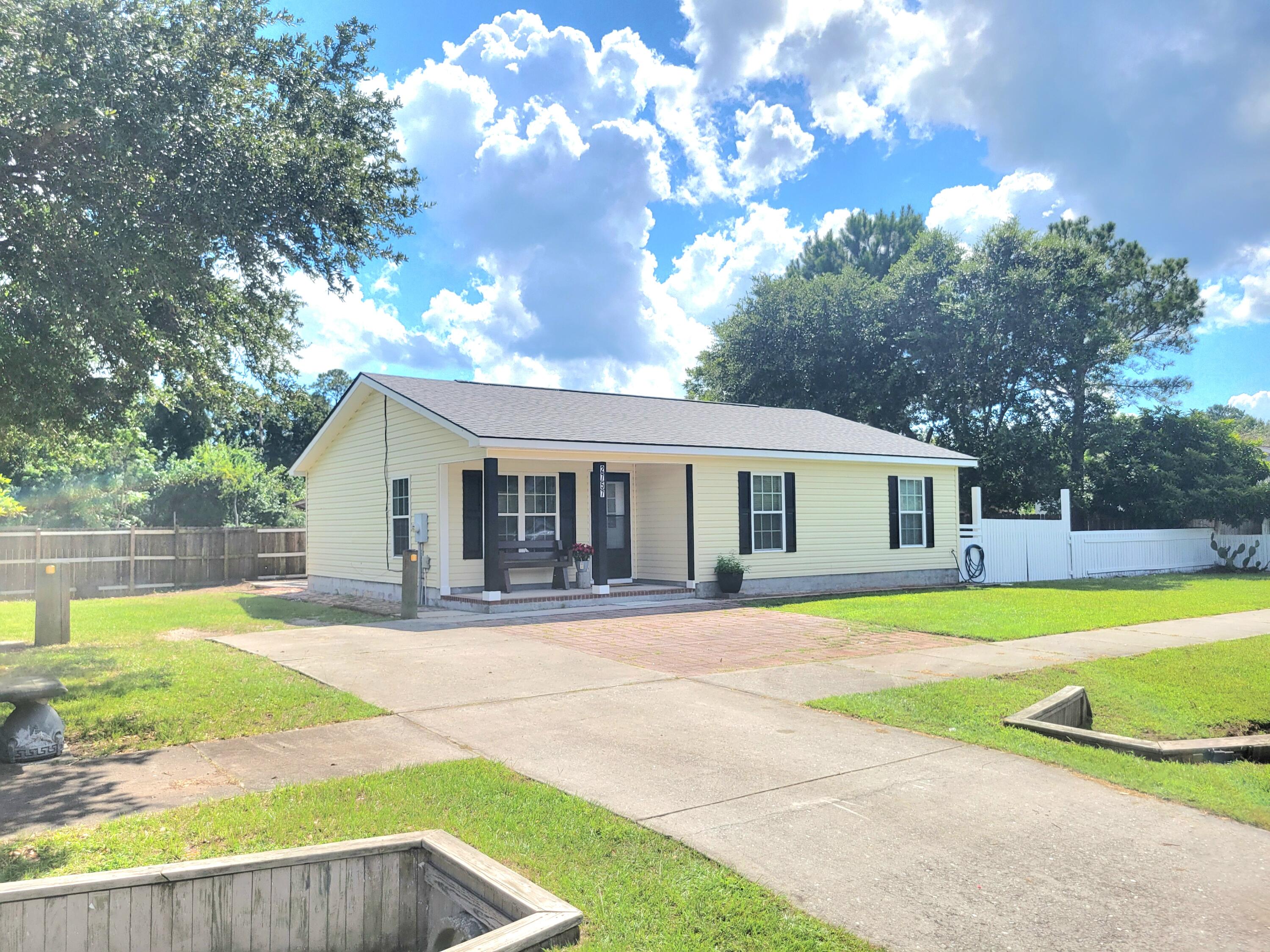 Photo 1 of 34 of 2757 Genesis Street house