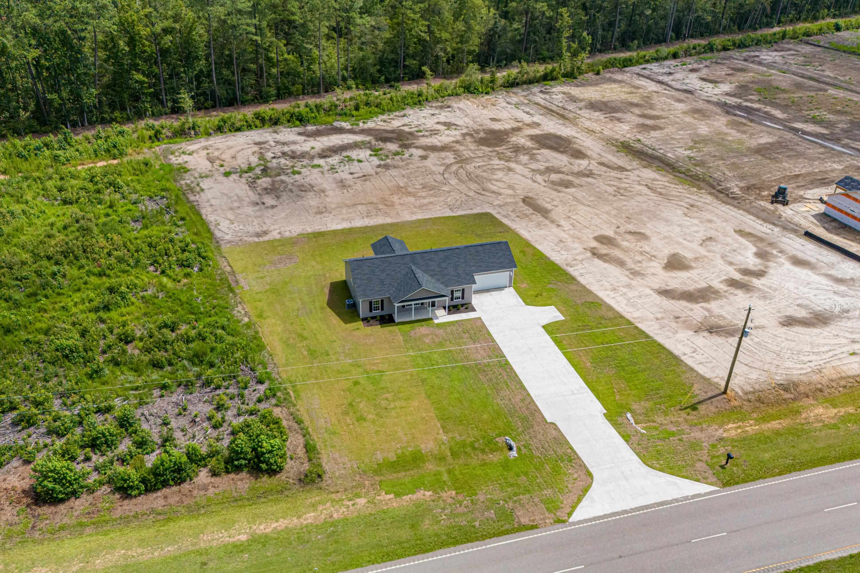 Photo 2 of 22 of 1484 W Highway 9 Bypass house