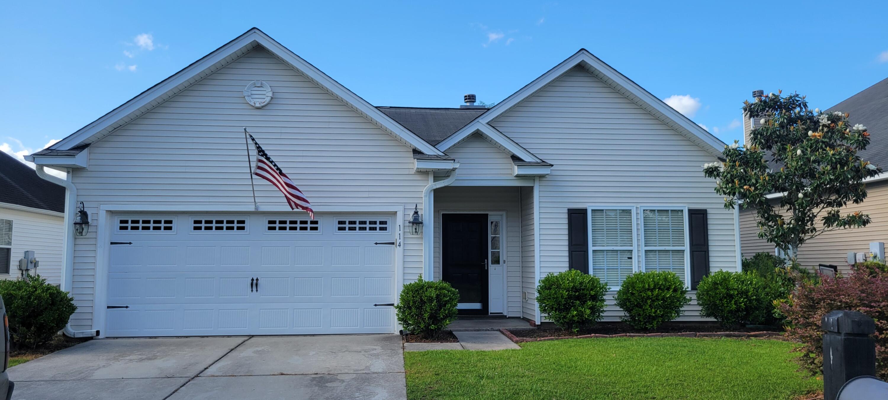 Photo 1 of 24 of 114 Worthington Drive house