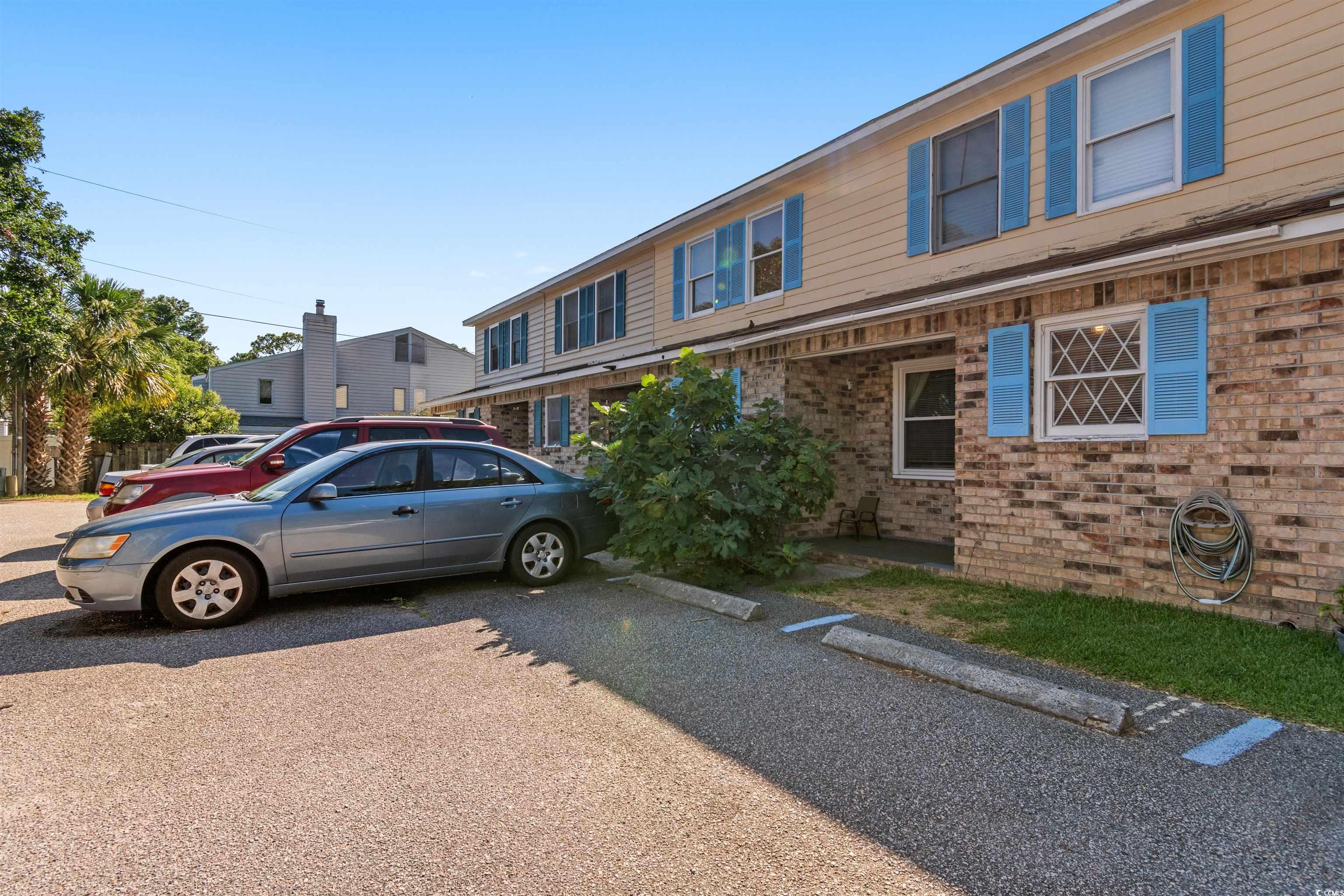 Photo 2 of 40 of 601 37th Ave. N C townhome