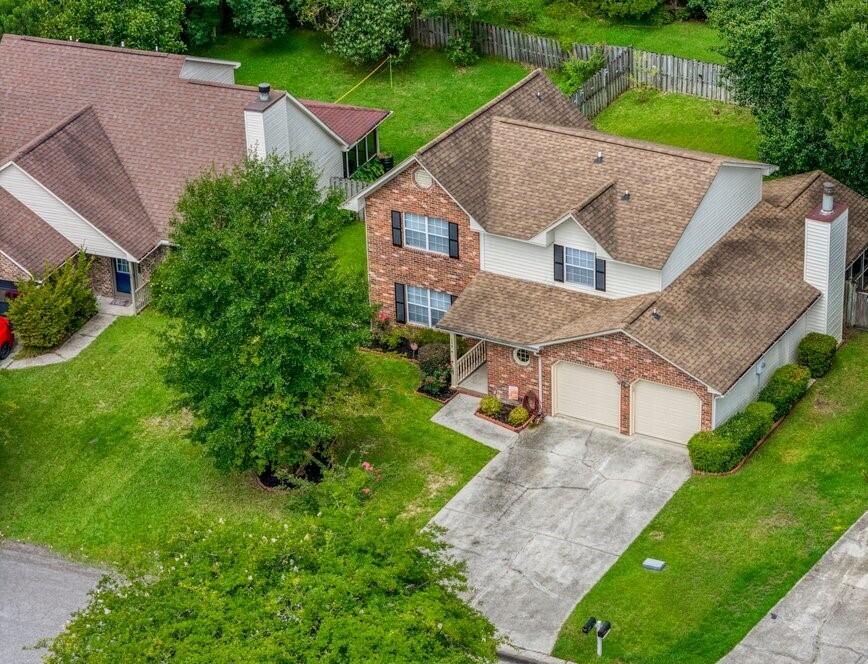 Photo 3 of 21 of 154 Knightsbridge Drive house