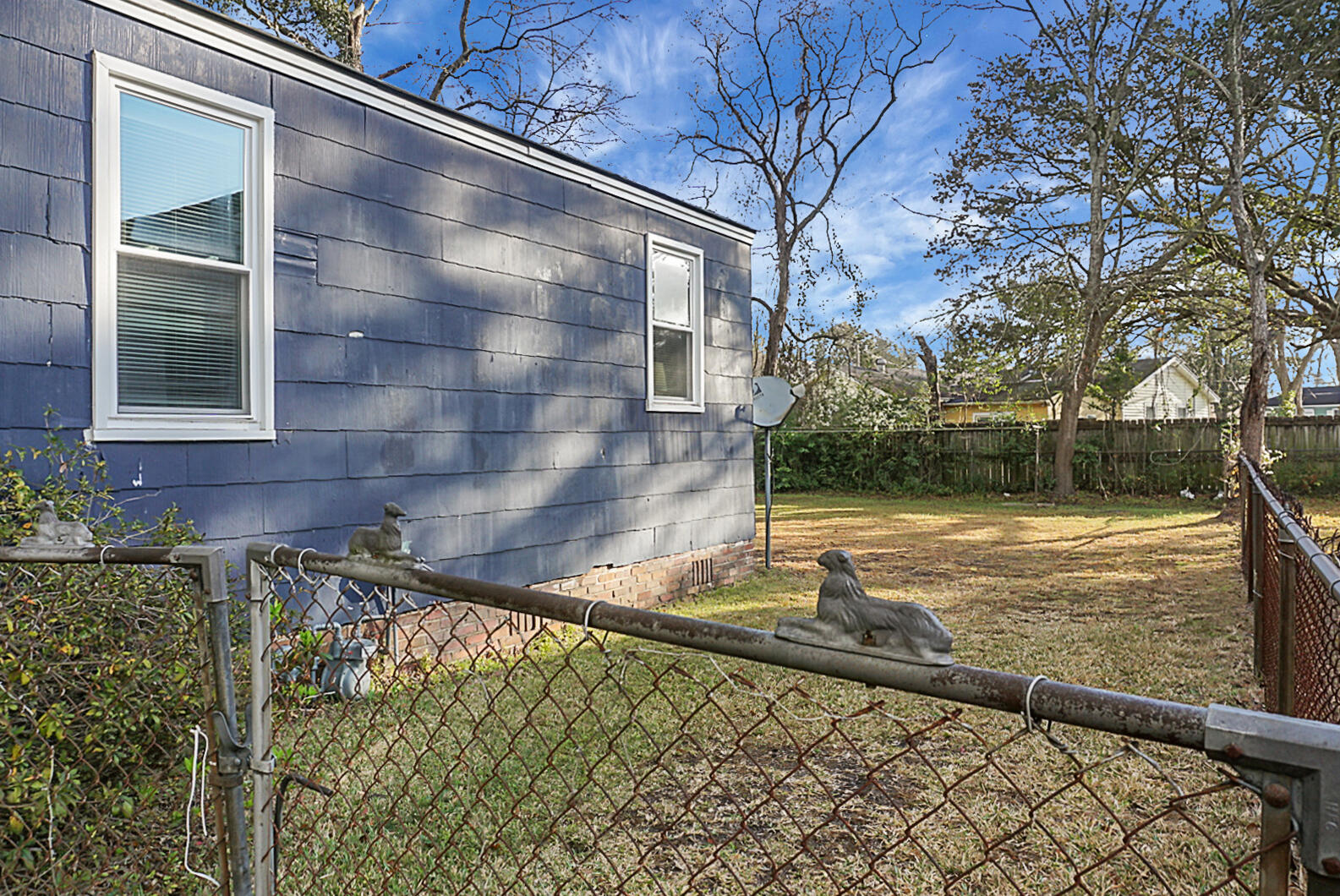 Photo 22 of 26 of 2661 Poplin Avenue house