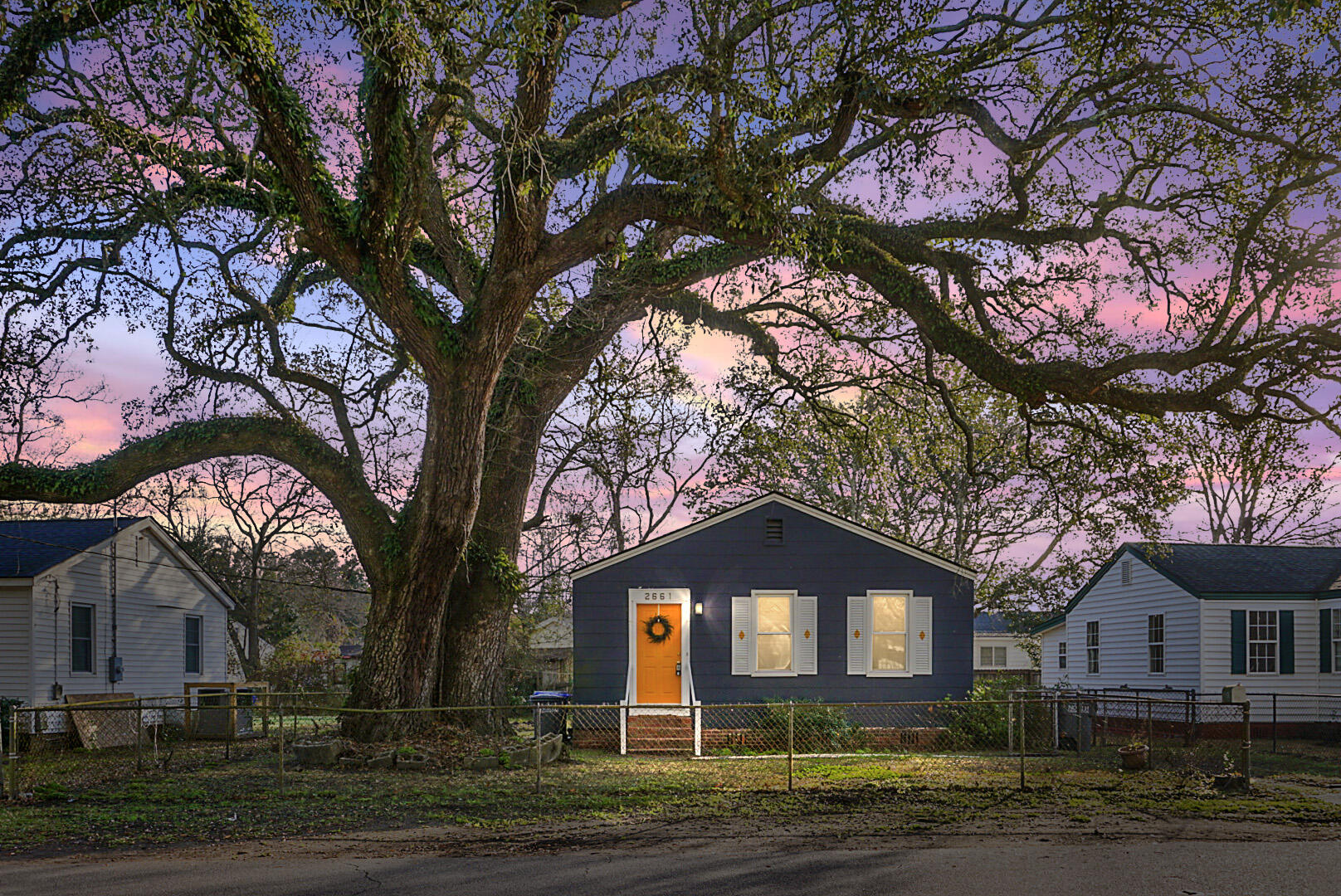 Photo 23 of 26 of 2661 Poplin Avenue house