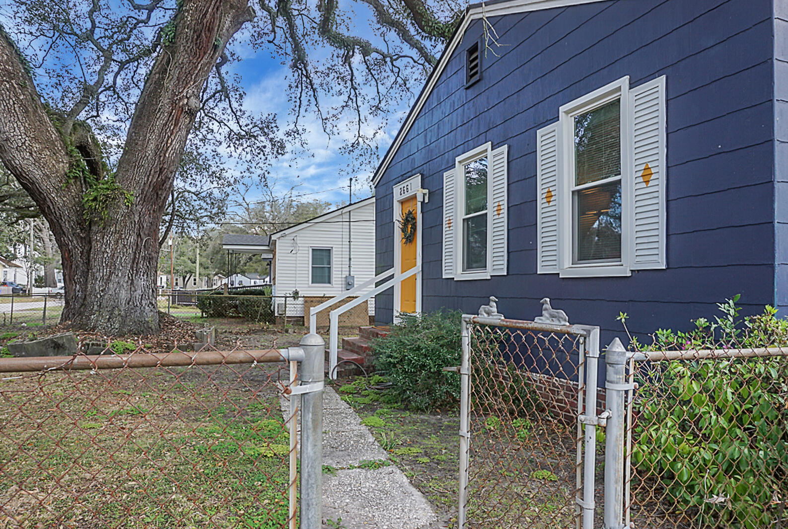 Photo 4 of 26 of 2661 Poplin Avenue house