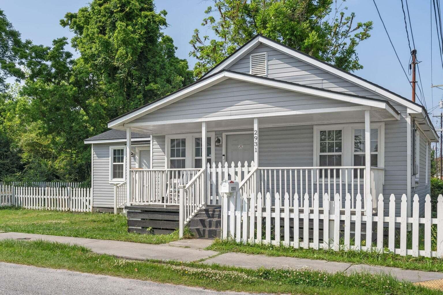 Photo 1 of 13 of 2931 Baker Avenue house