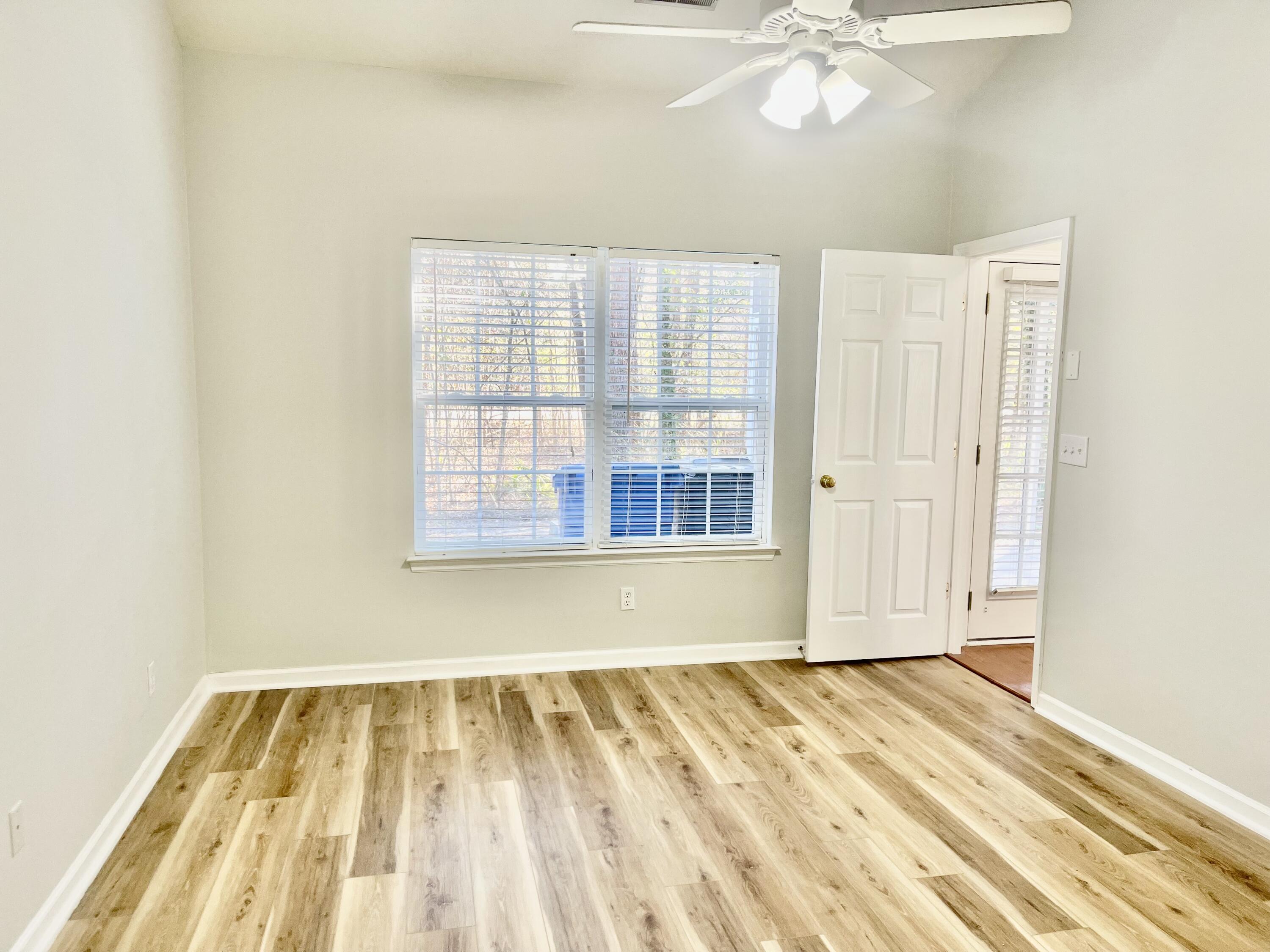 Photo 8 of 17 of 8729 Grassy Oak Trail townhome