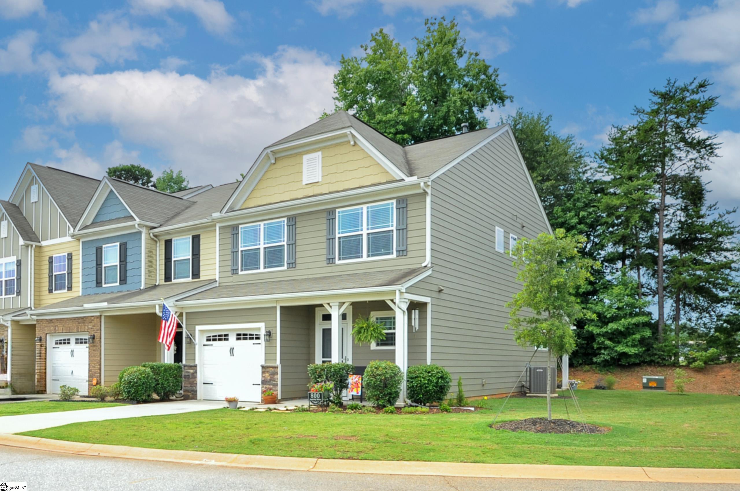 Photo 1 of 33 of 800 Appleby Drive townhome