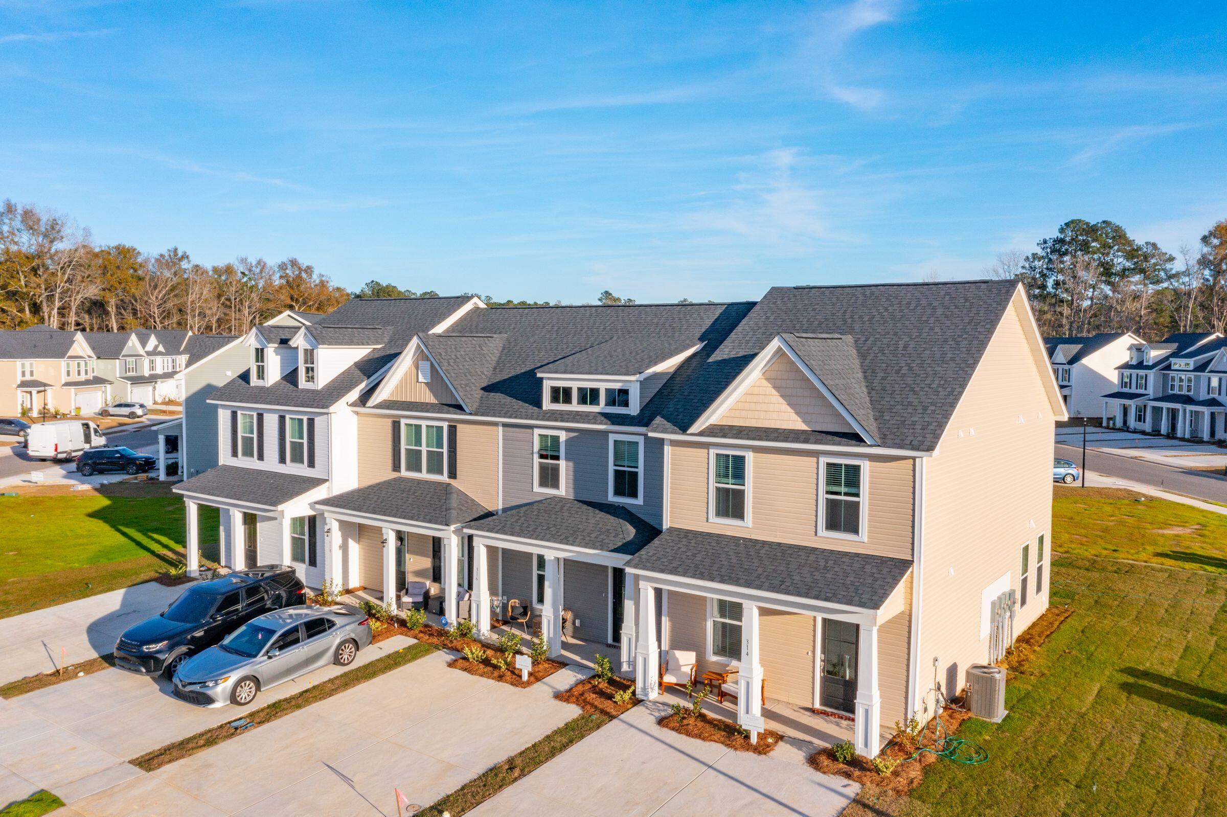 Photo 16 of 62 of 477 Green Fern Drive townhome