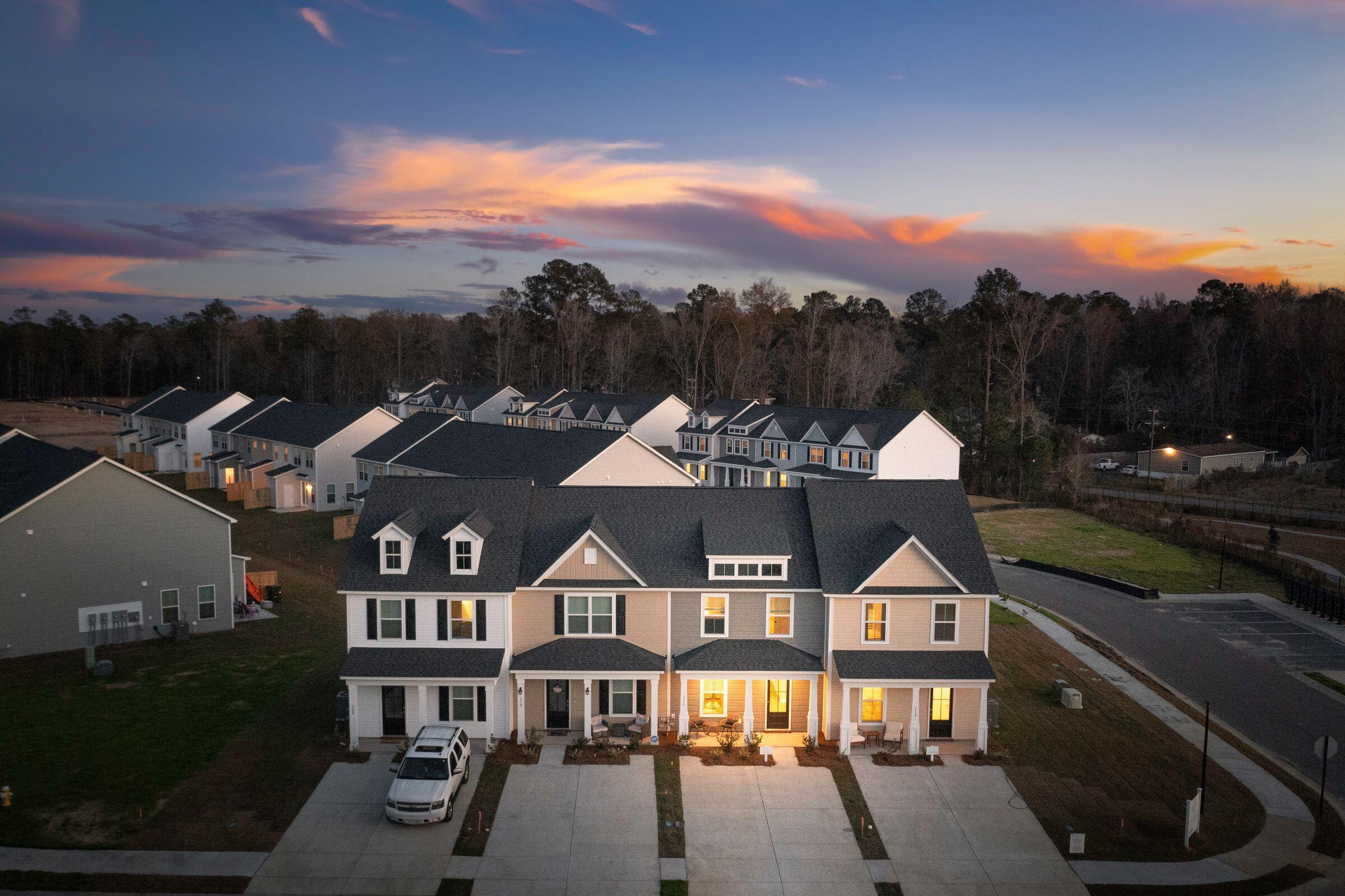 Photo 7 of 62 of 477 Green Fern Drive townhome