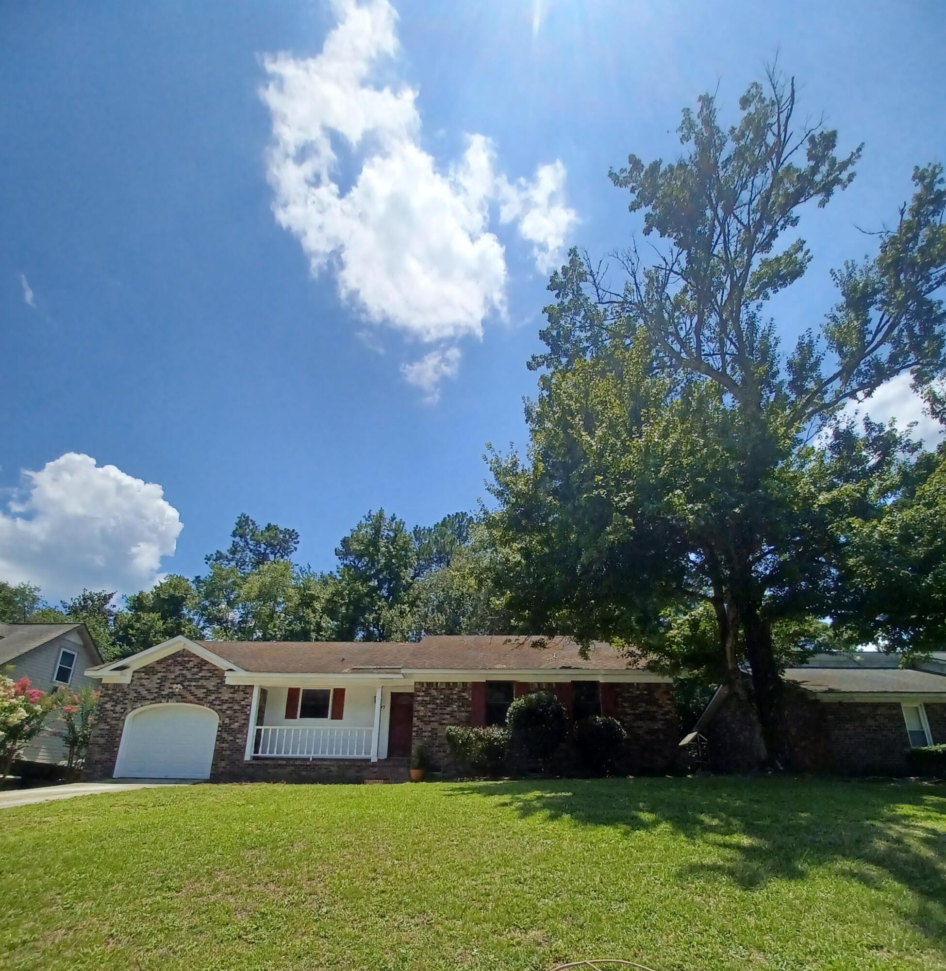 Photo 1 of 3 of 207 Crestwood Drive house