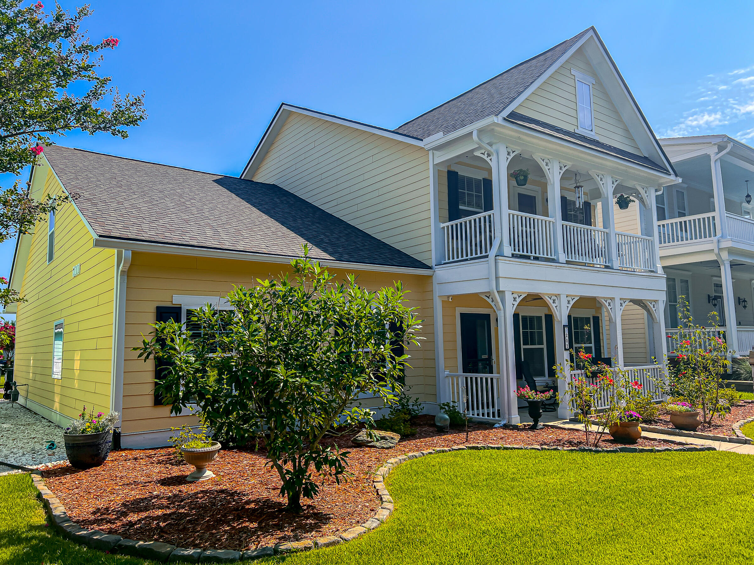 Photo 5 of 76 of 202 Germander Avenue house