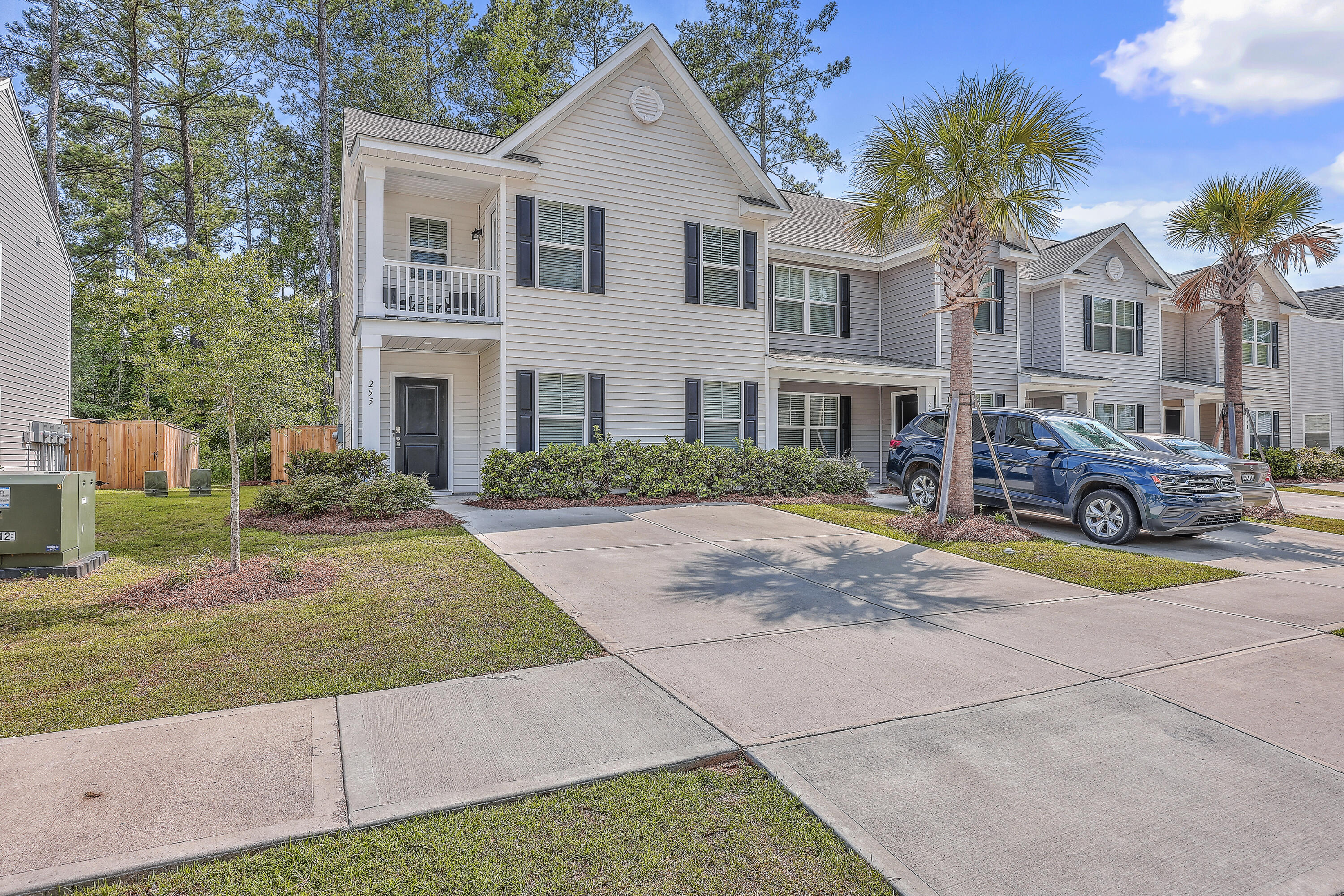 Photo 2 of 29 of 255 Spencer Circle townhome