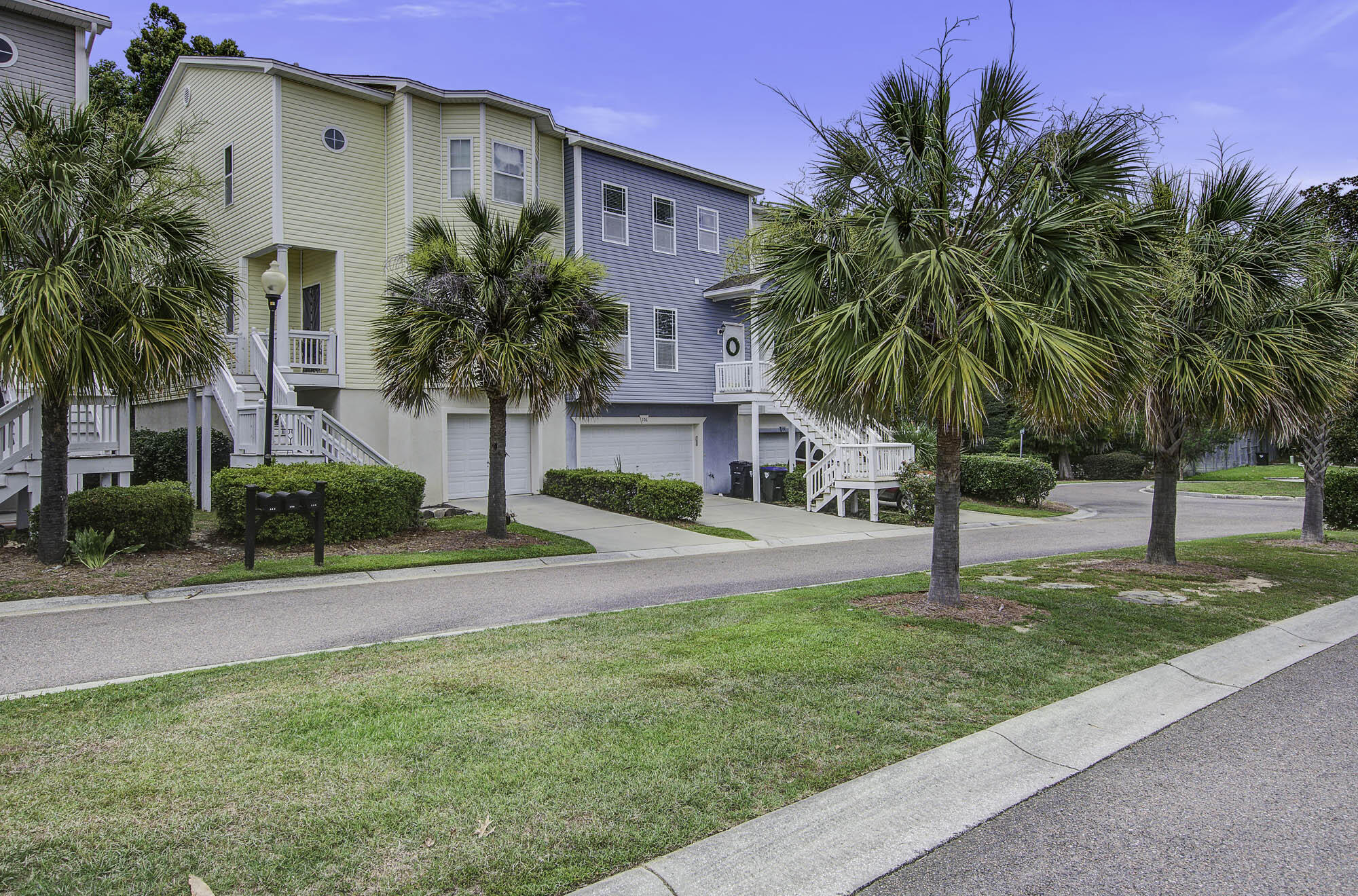 Photo 1 of 38 of 106 Hidden Palms Boulevard townhome