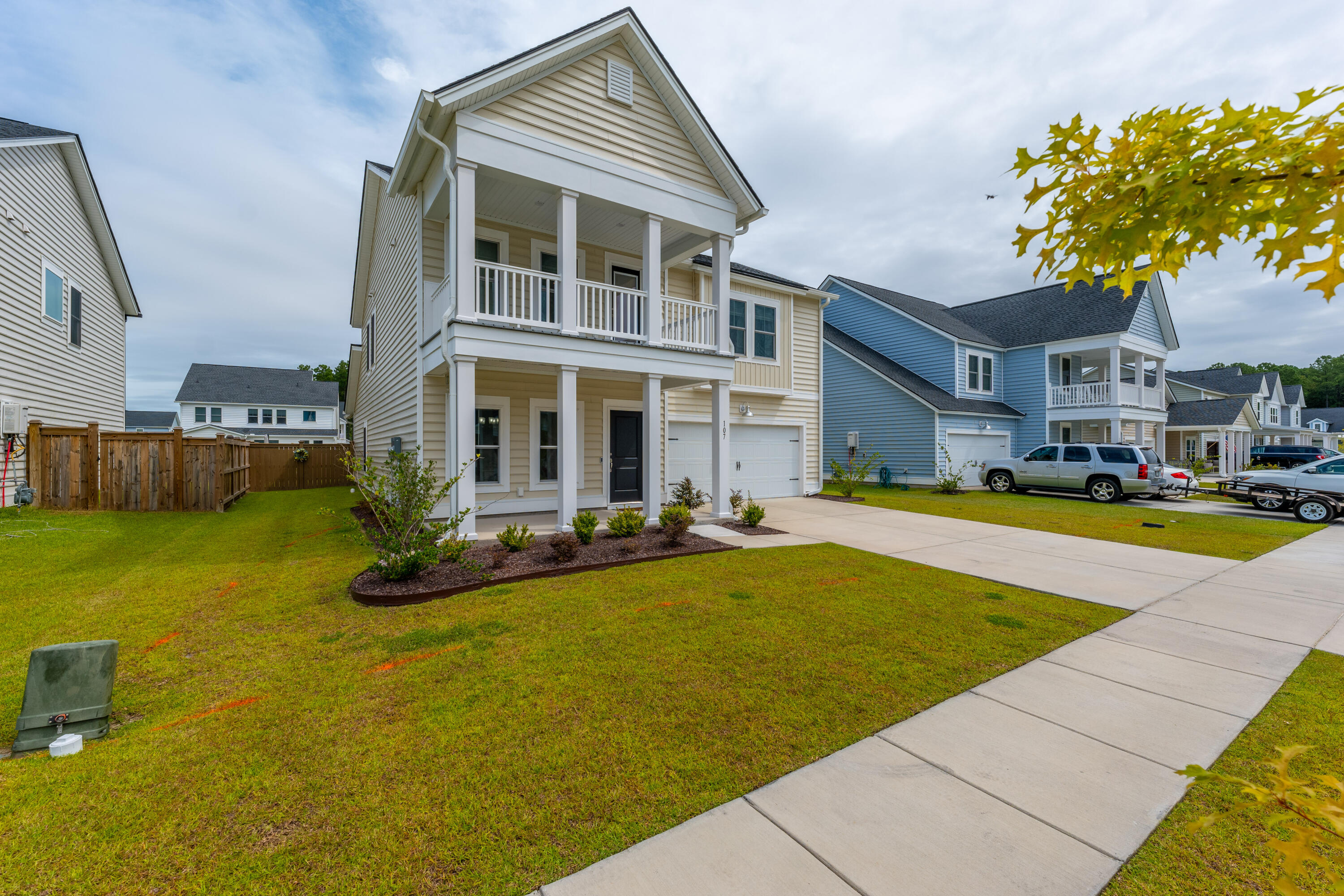 Photo 3 of 92 of 107 Blue Crab Way house