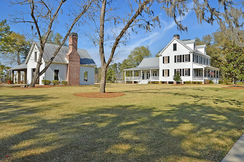 Photo 4 of 10 of 113 Petrell Road house